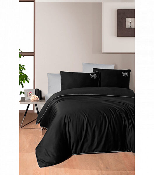 Комплект постільної білизни Deluxe Satin Dark Series First Choice