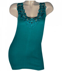 Ажурна майка на широких бретельках