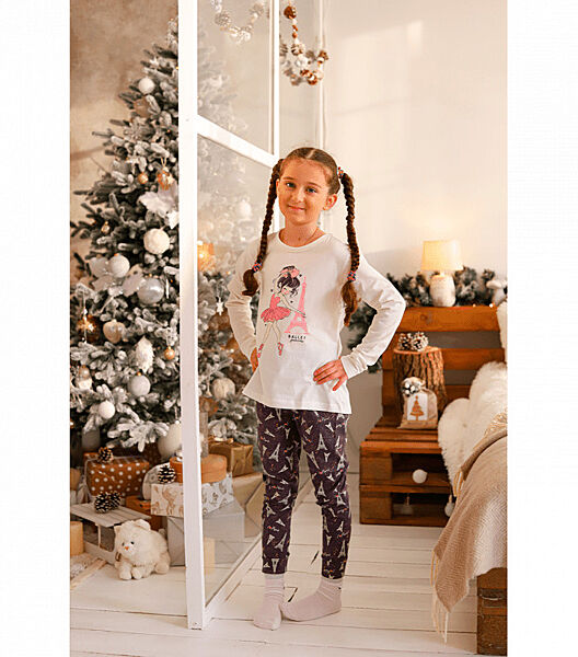 Дитяча піжама кофта та штаниз малюнком