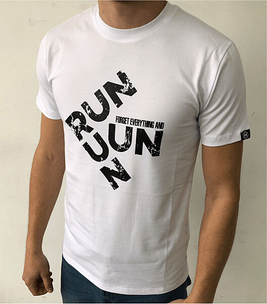 Чоловіча футболка з написом RUN