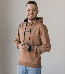 Чоловіче худі ALL YOU NEED IS LESS