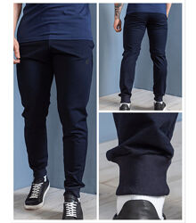 Спортивні штани на манжетах