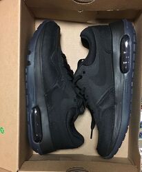 Кроссовки Nike оригинал.