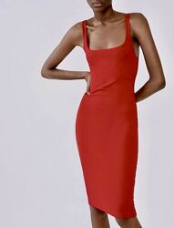 Червоне плаття Zara