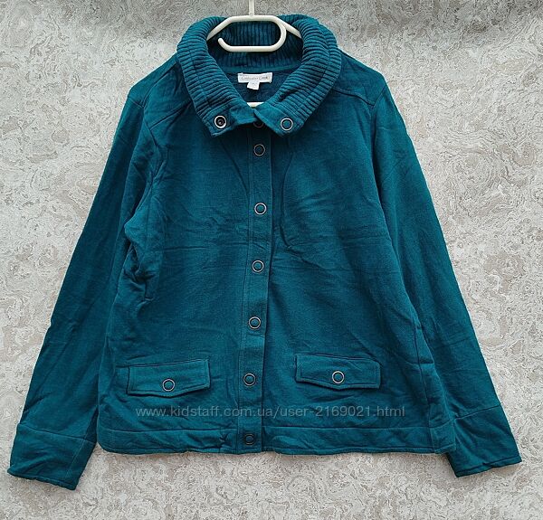 Кофта на кнопках