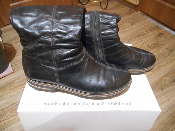 Красиві , якісні чоботи, жіночі сапожки, розмір 39.