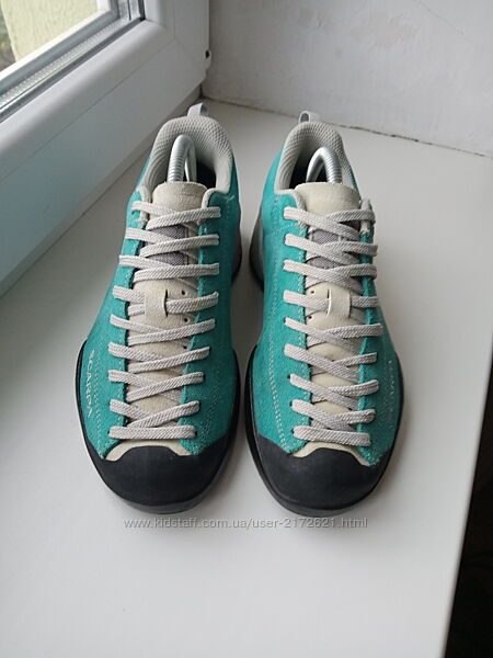 SCARPA Mojito трекінгові кросівки р.36. Vibram 