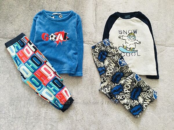 8-9 рок Primark флісова пухнаста піжама з Сантою і Футболістом. реглан та ш