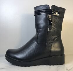 Черевики модні та стильні