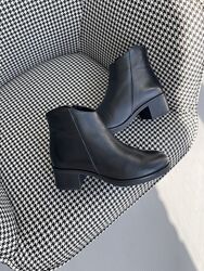 Жіночі шкіряні ботінки Іспанія