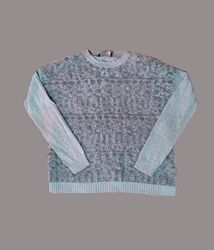  Стильний та універсальний светр Weekend Max Mara