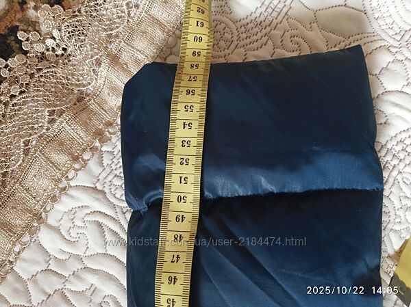 Пуховик для дівчинки Benetton