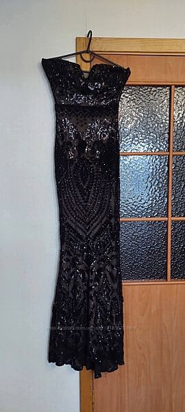 Вечірня сукня