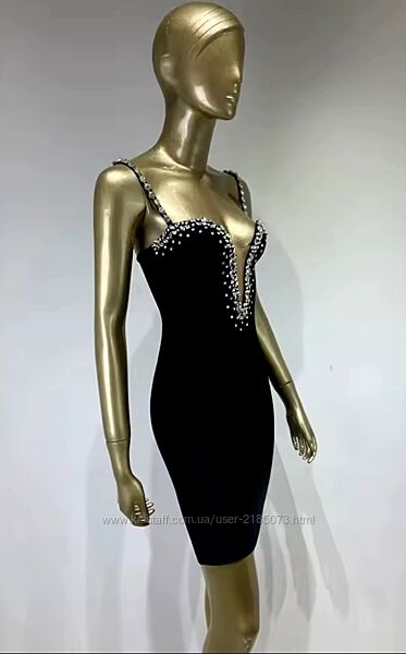 Ефектна сукня