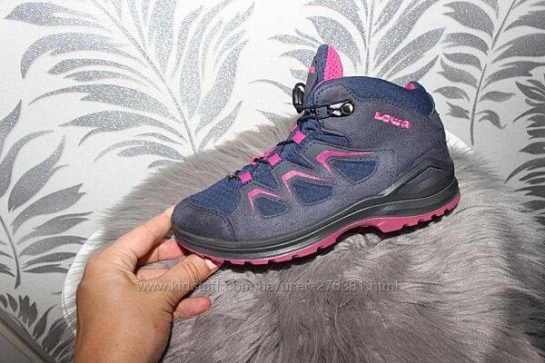 Lowa ботінки 21 см устілка