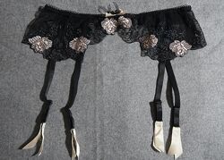 Пояс для панчіх чорний ажурний Debenhams Midnight by Myla р-р 12 