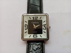 Жіночий великий наручний годинник Орбита.