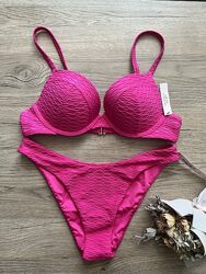 Яскравий купальник Victoria&acutes Secret 32C 34B оригінал